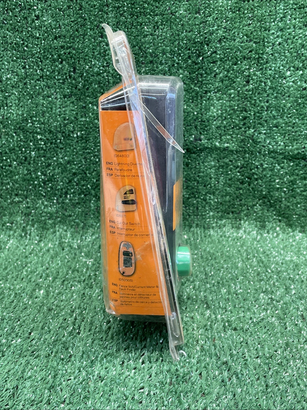 Gallagher M30 – 120 VAC Energizer – Projects less than 5000’ at 0.30 Joules