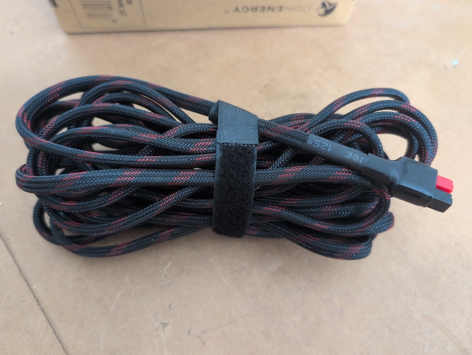Lion Energy 25 ft Solar Power Connector Anderson Cable 25a Capacity Nylon Sheath
