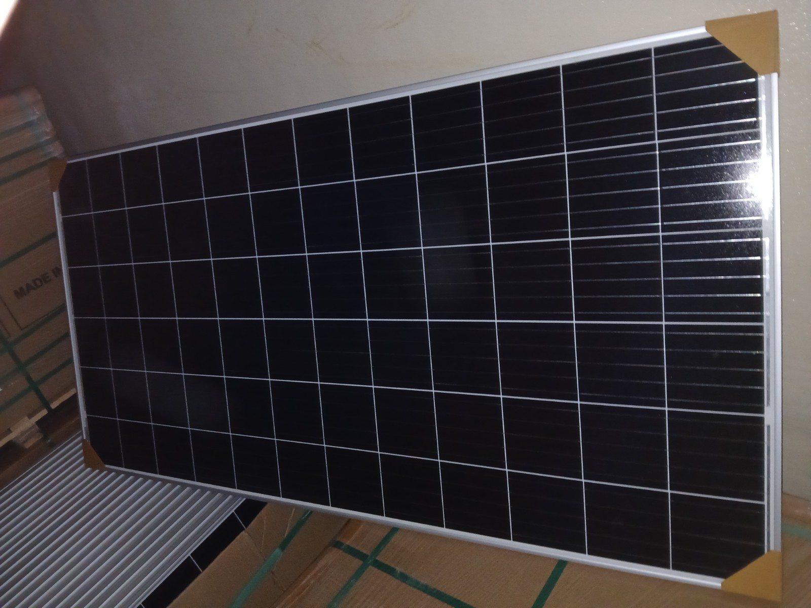 Mass Wire & Cable Company ECO 400MH 400W Solar Panel 40.46V DC Rigid