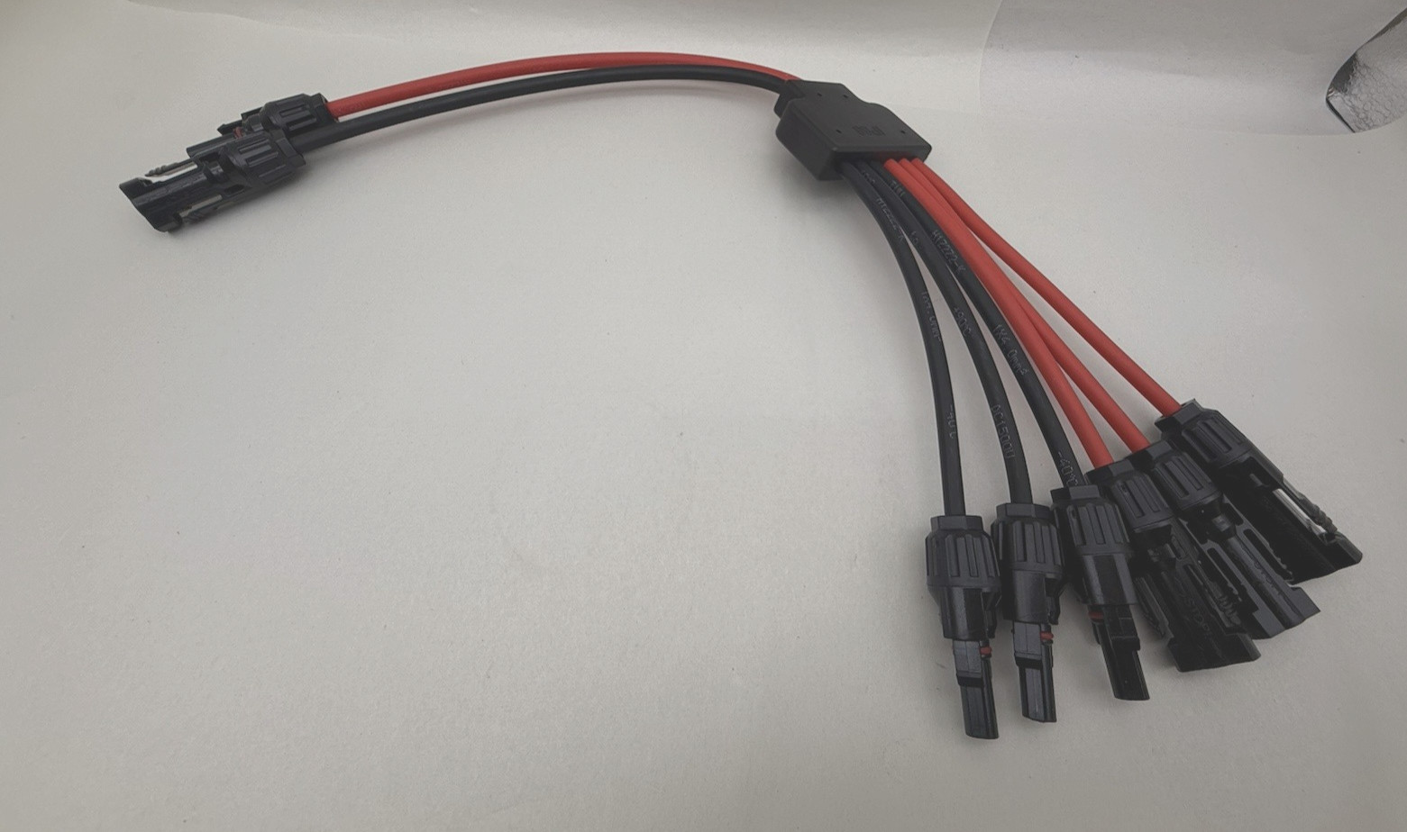Solar Connectors for 3 Solar Panels, Tool-Free Solar Panel Wires and Connectors