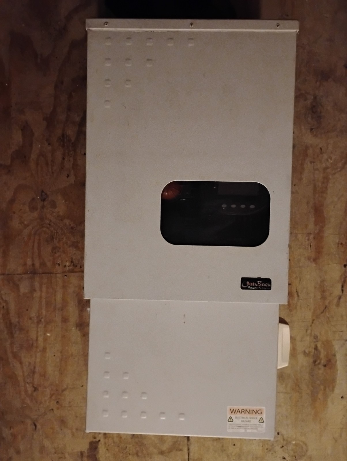 Outback Power PS1- 2500 Power System Pre Wired Solar System Cabinet 24V/120 NOS