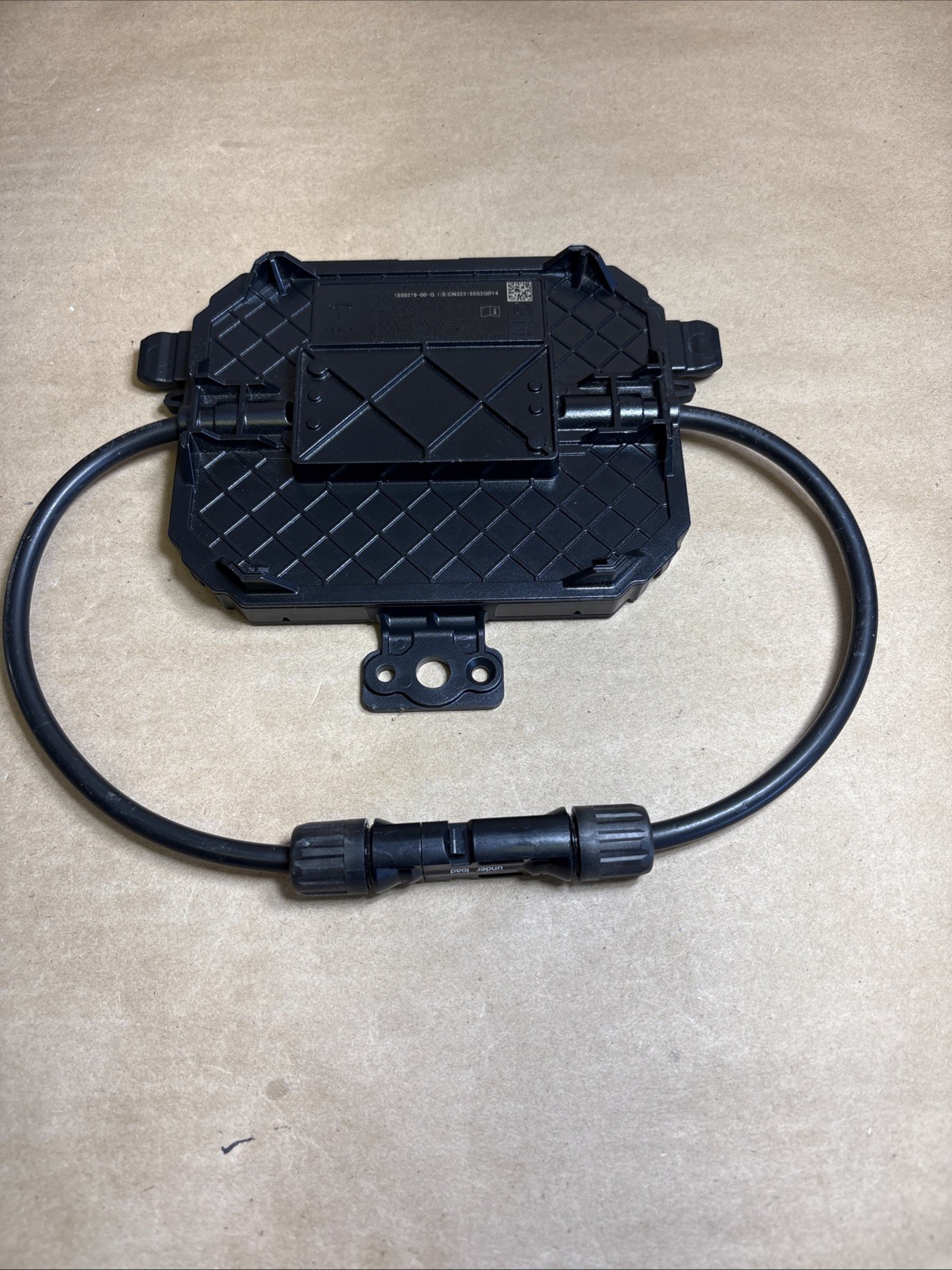 TESLA OEM: PV Rapid Shutdown 1550379-00-G 600V 12Amp-CLEAN WORKS***