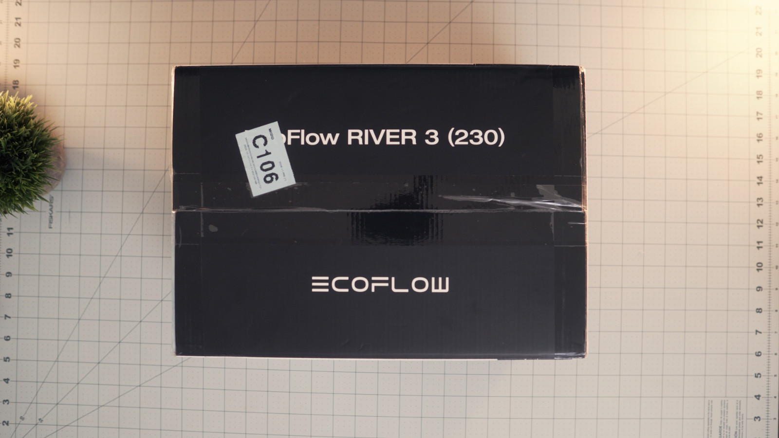 EF ECOFLOW Portable Power Station RIVER 3, 245Wh Lifepo4 Battery Power Station