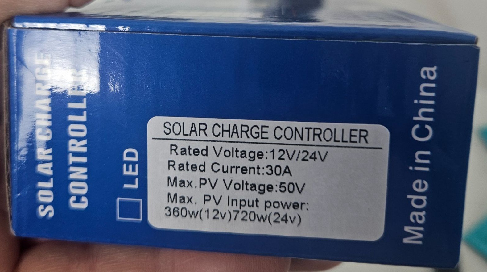 Solar Inverter Kit 18W Solar Panel 6000W Car Power Inverter LCD 30A Solar Charge
