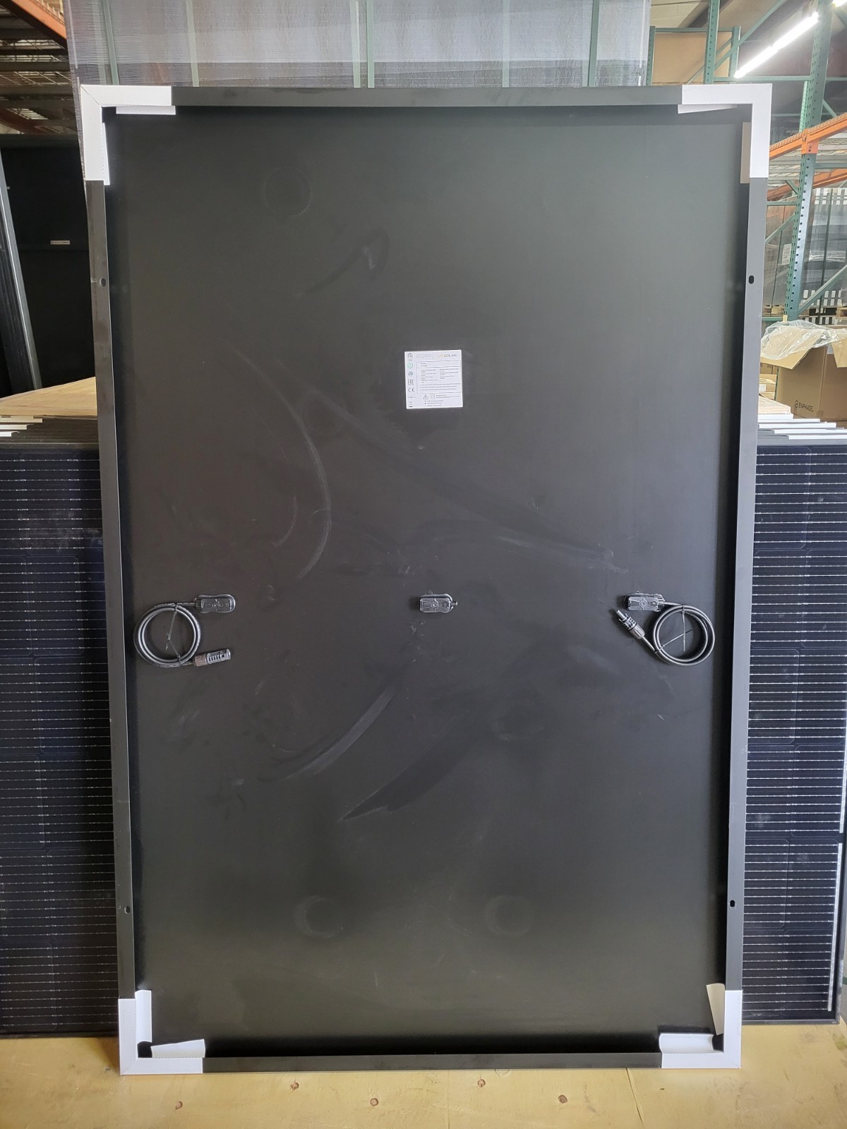 LA SOLAR 410W BLACK ON BLACK Solar panel