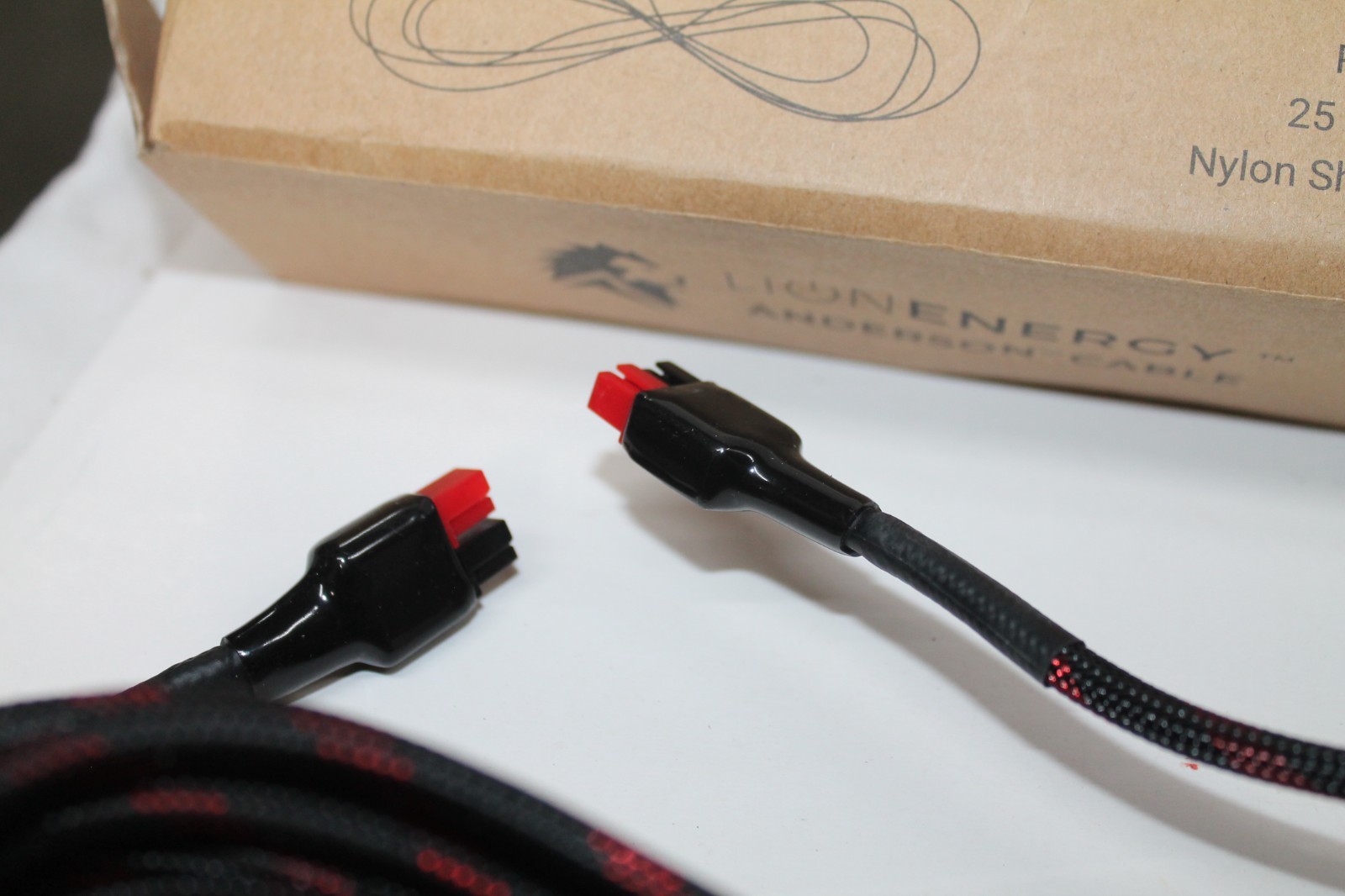 Lion Energy Solar Power Connector Anderson Cable 25 FT Est. Cable