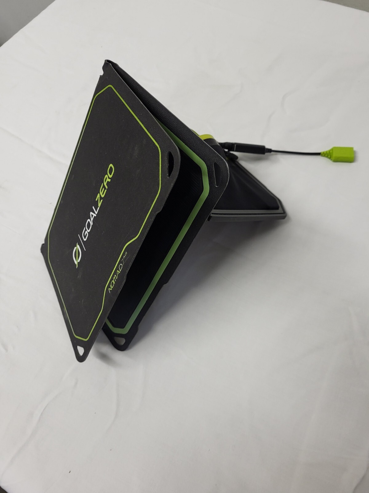 Goal Zero Nomad 7 Plus Smart Solar Panel! Used, Excellent Condition