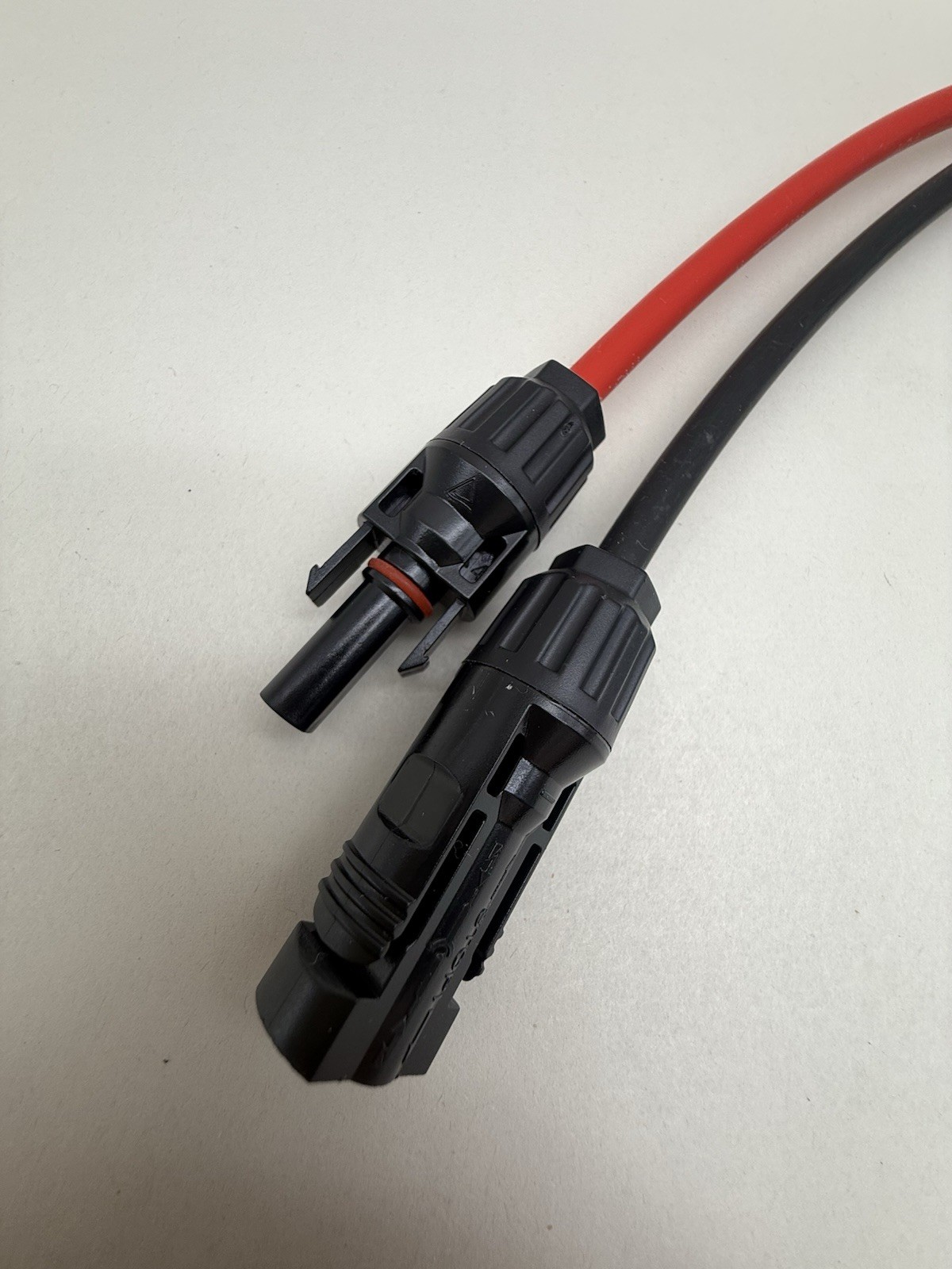 Solar Connectors for 3 Solar Panels, Tool-Free Solar Panel Wires and Connectors