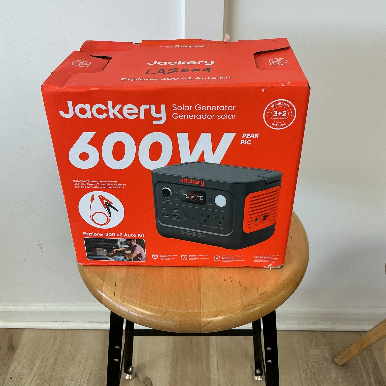 Jackery Explorer 300 v2 Auto Kit Portable Solar Generator 600W Peak