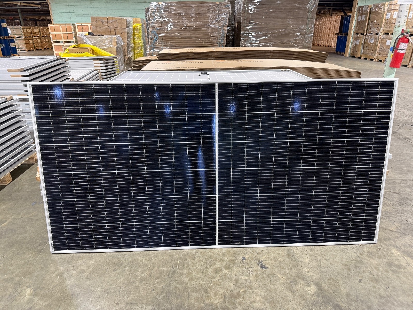 NEW Znshine Solar panel 575W Bifacial 144Cell NO DAMAGE 100% NEW