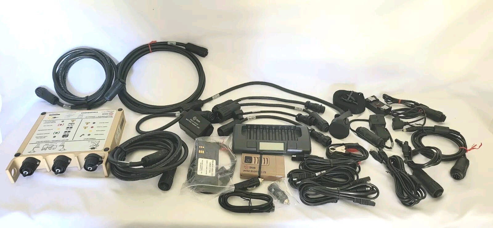 Iris Tech. SPACES II Kit Harris Radio Portable Solar Charger 78535-103399. #02