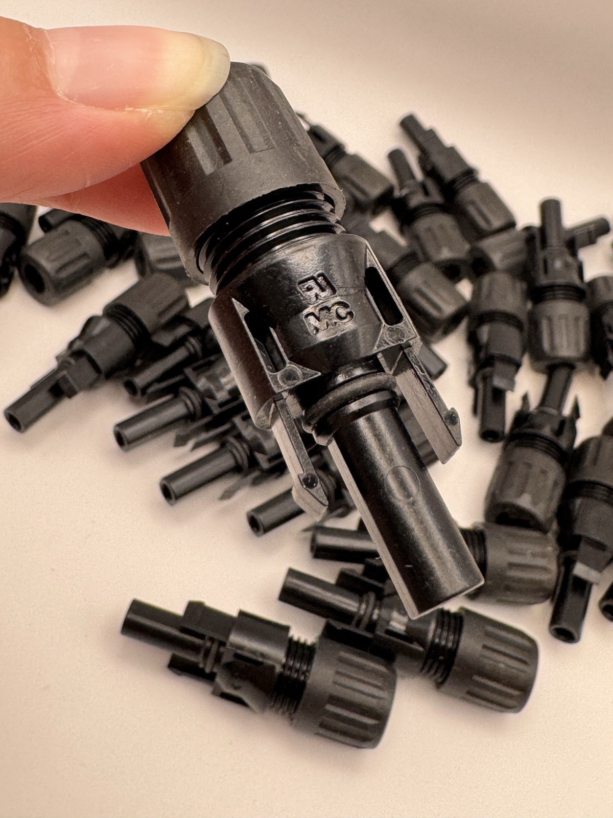 MC4 Male Solar Wire PV Photovoltaic Connectors Cable Coupler Bundle Lot Of 35