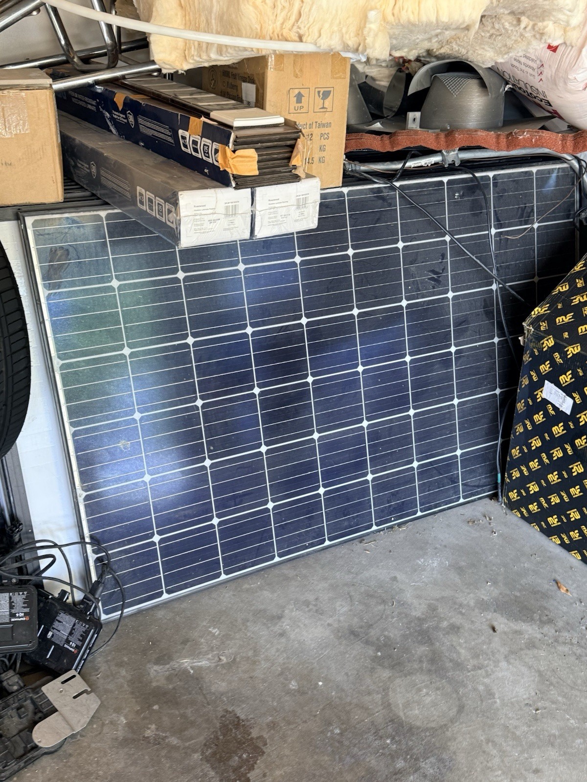 Used 300 Watt QCELL (18 Panels) + IQ6 Inverter + Racking System