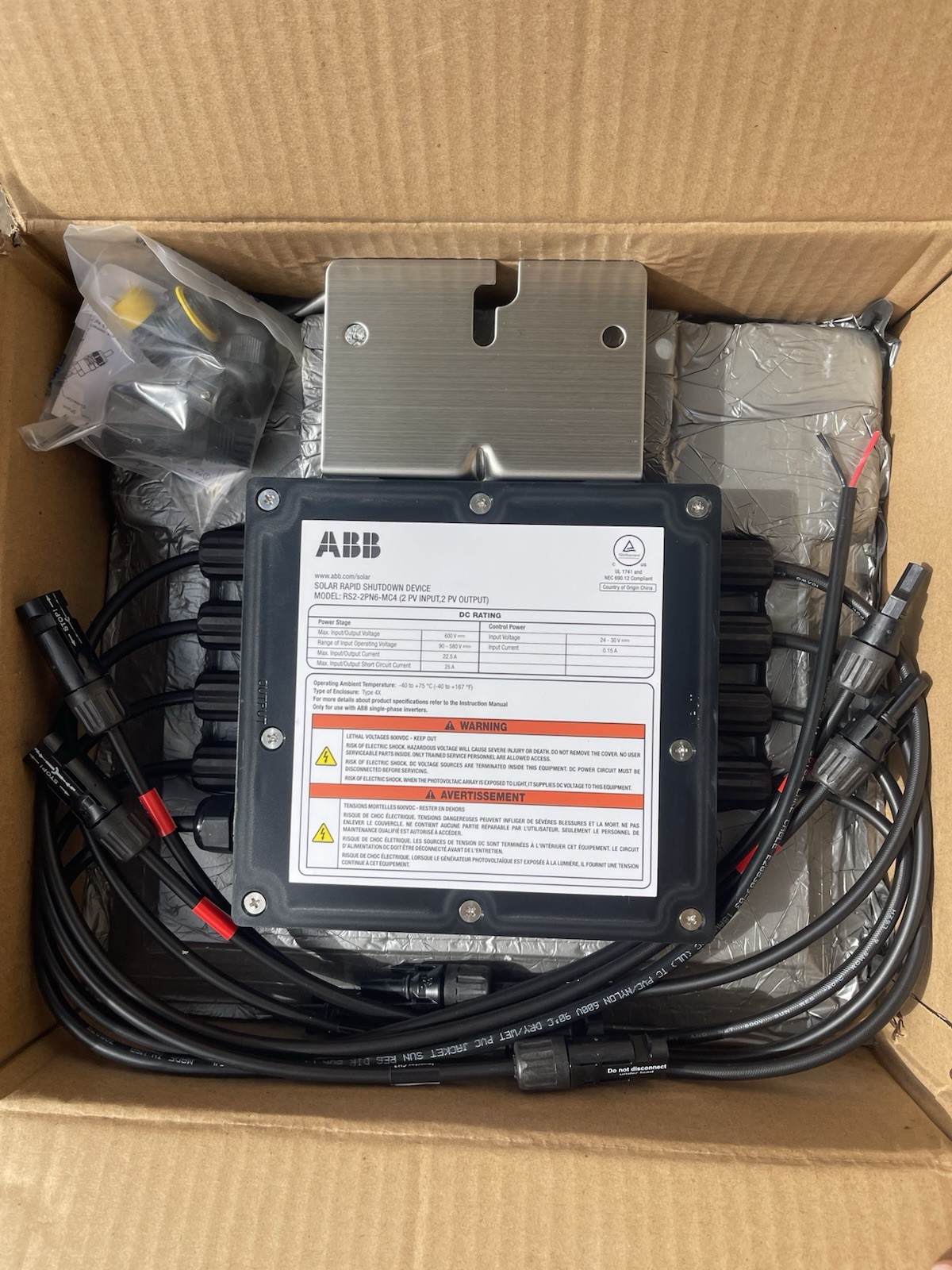 ABB RS2-2PN6-MC4 Solar Rapid Shutdown Device Kit 600V NEW Open Box
