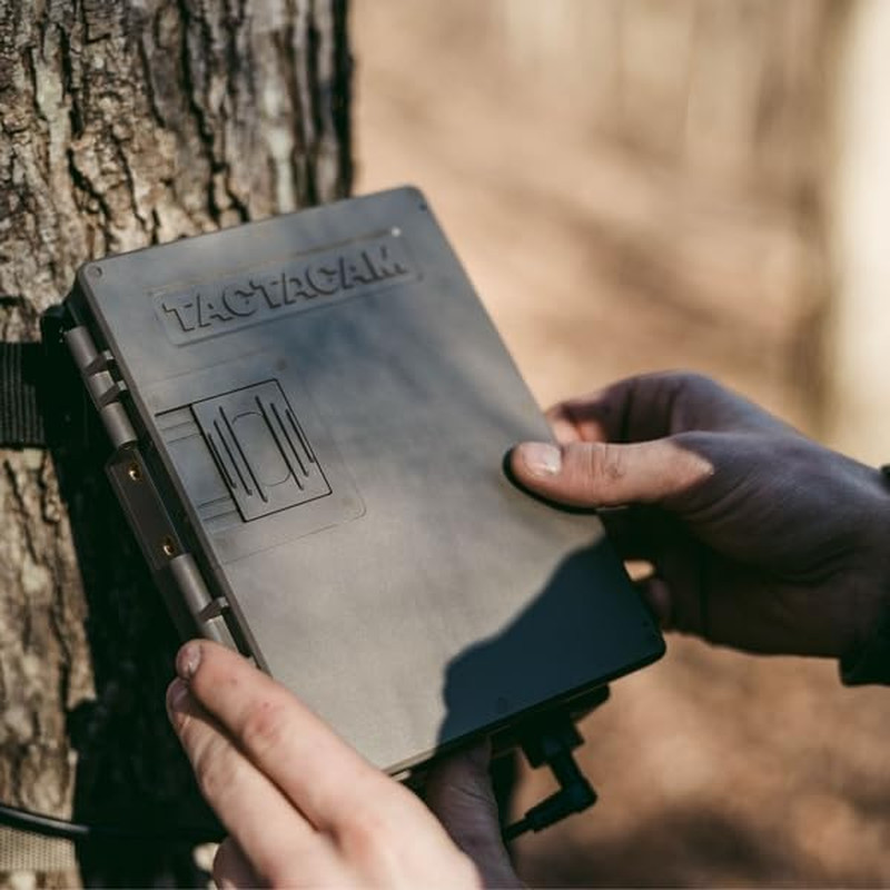 Reveal Folding Solar Panel – 7.2W Output, Built-In Lithium Battery, Powers Trail