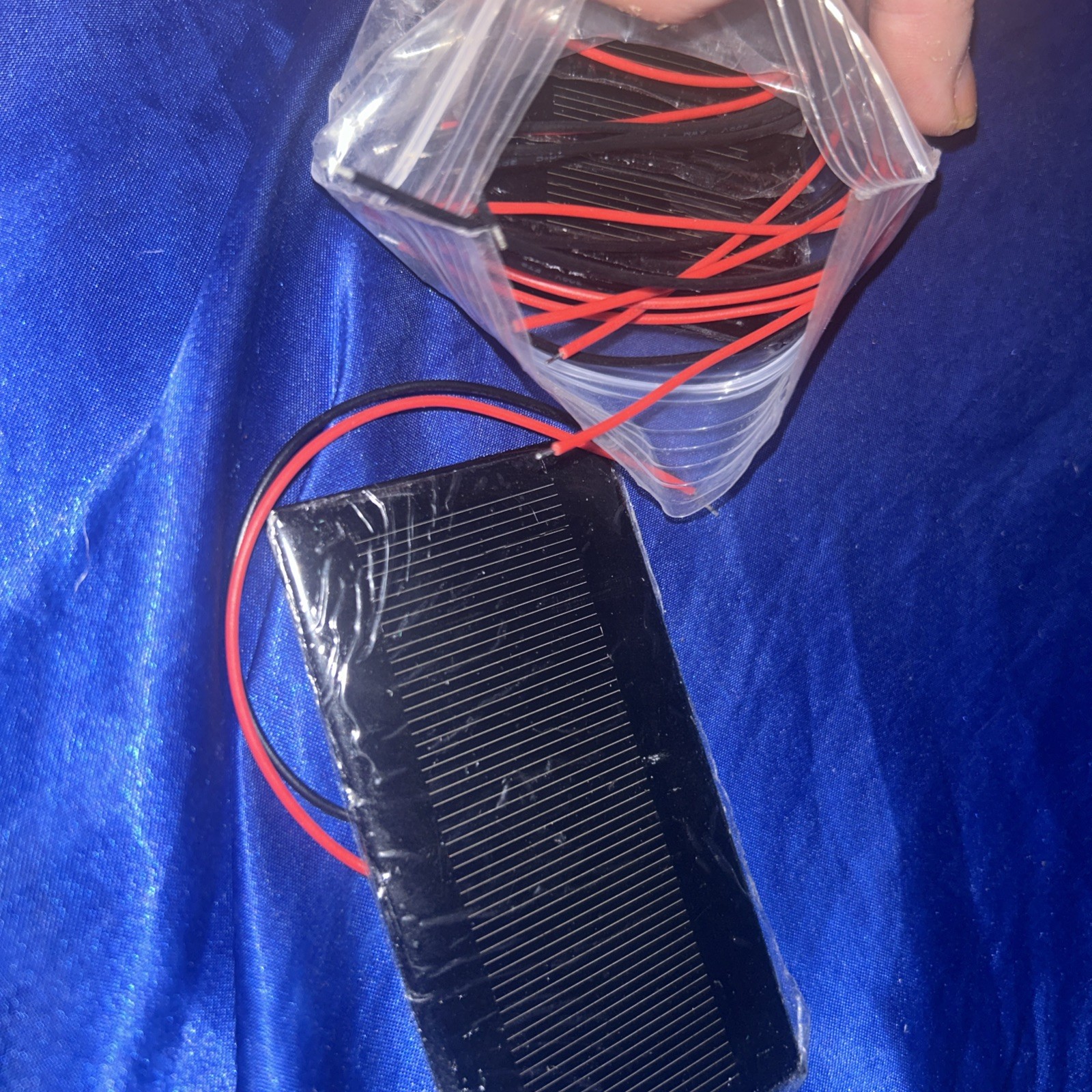 Ready-Wired 6V 1.2W Mini Solar Panel DIY – No soldering needed -US seller