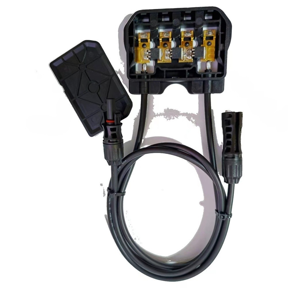 Black Solar Junction Box 1500V 30A Double Sided for PV System Connections