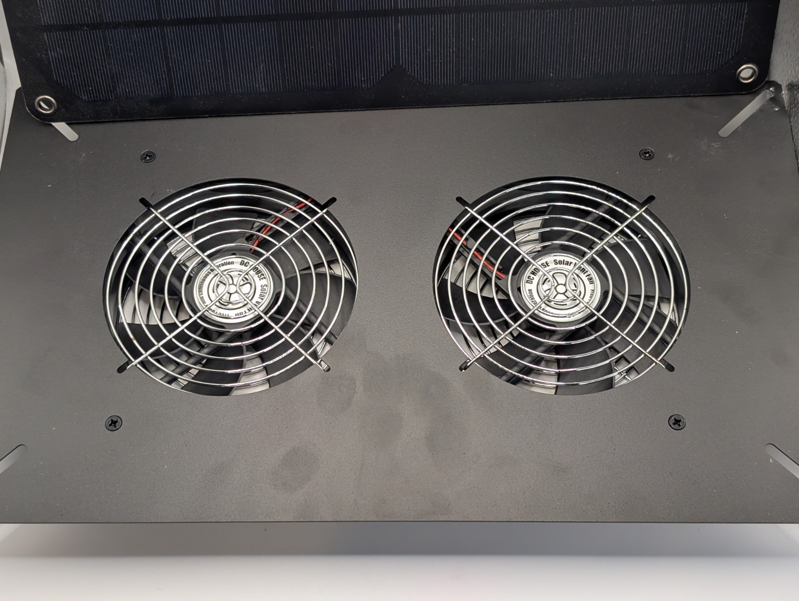 Solar Powered Dual Fan Ventilation System with Solar Panel – Excellent Condition