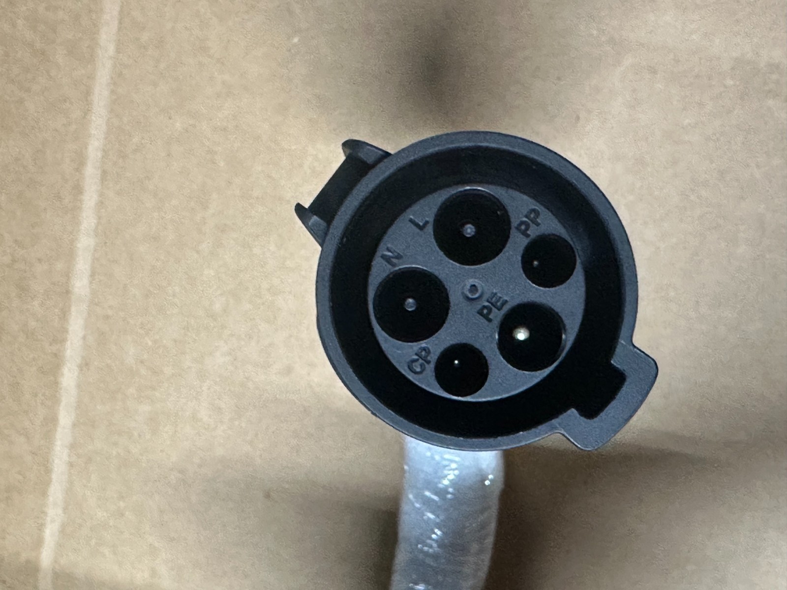 EcoFlow DELTA Pro Ultra EV X-Stream Adapter for Fast and Reliable EV Charging
