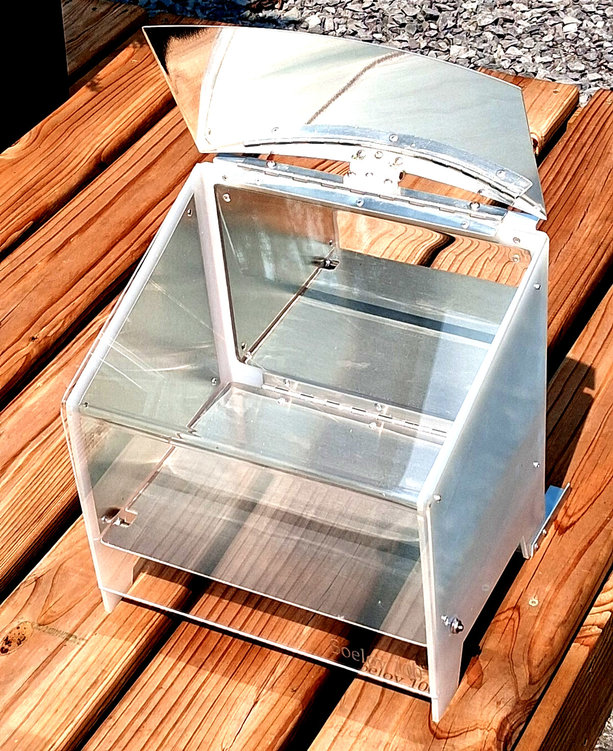 SOLAR OVEN HYBRID DESIGN