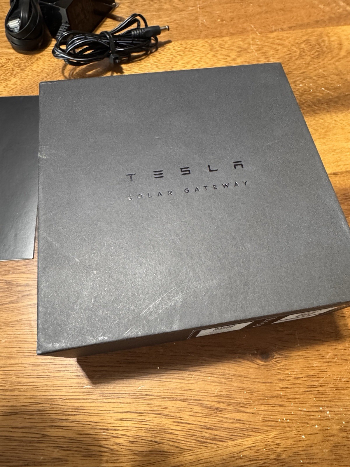 Tesla Solar Gateway – Part # 1490255-00-A – Model # GWY20