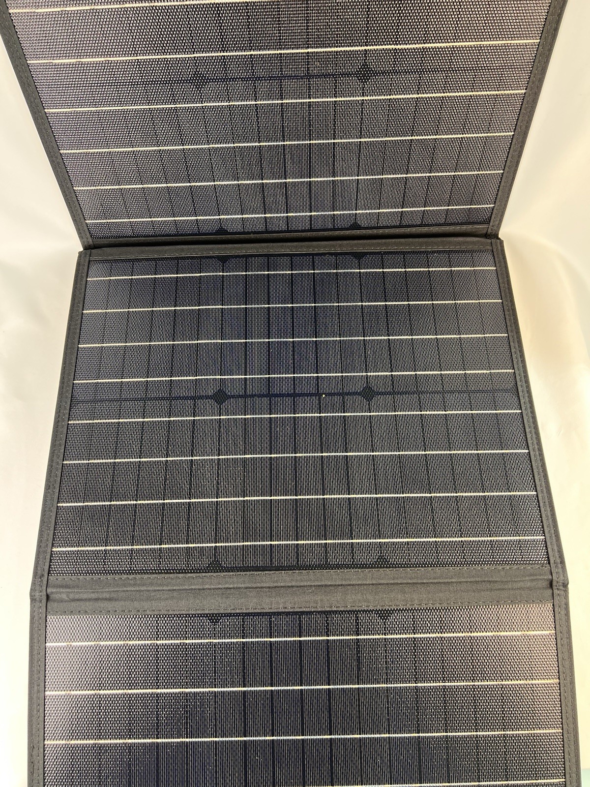 Southwire 100W Portable Solar Panel Quad Fold 53224