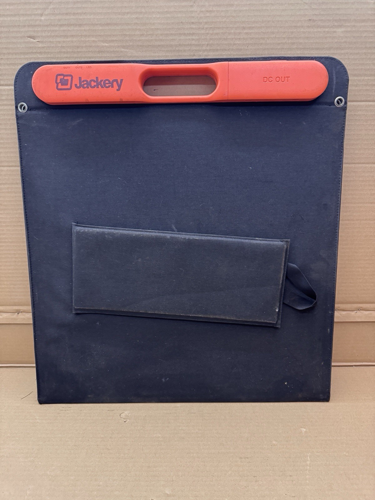 Jackery Solar Saga 100w Solarsaga 100 18v 5.55a Foldable Panel NOT WORKING