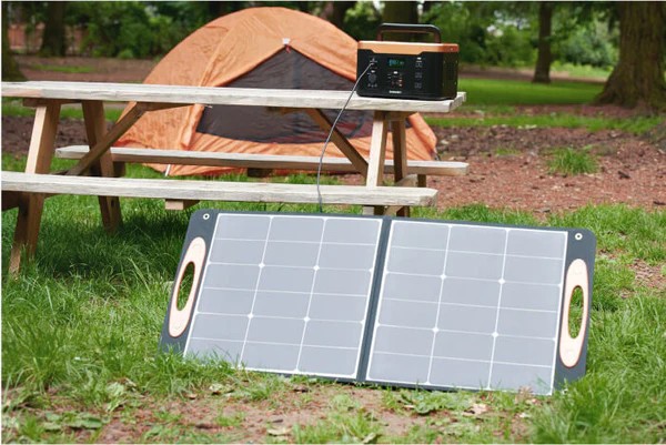 Duracell G800 Portable Power Station & G-Solar 100W Portable Solar Panel
