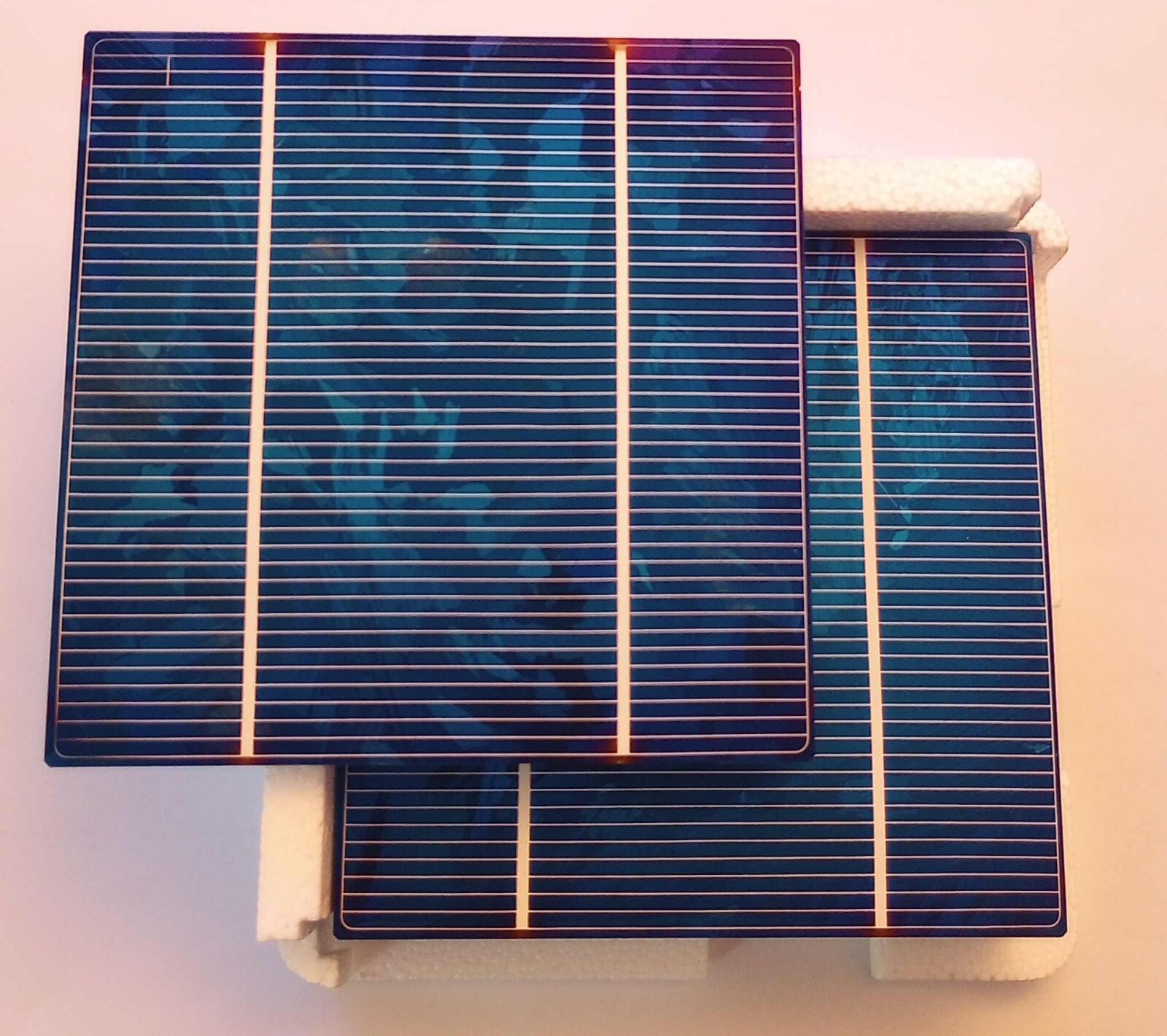 Solar Cells Silicon -DIY -18% Eff. -125x125mm – unmounted – fragile –