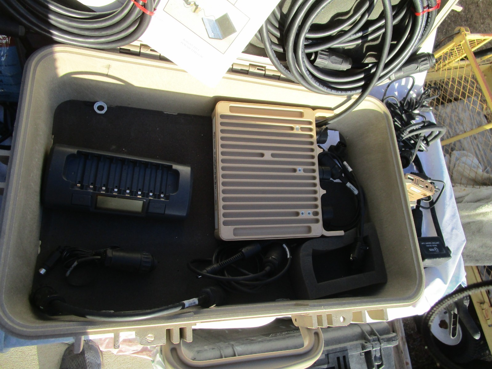 Iris Technology SPACES II Kit USMC Military Portable Solar Energy Field Power #2