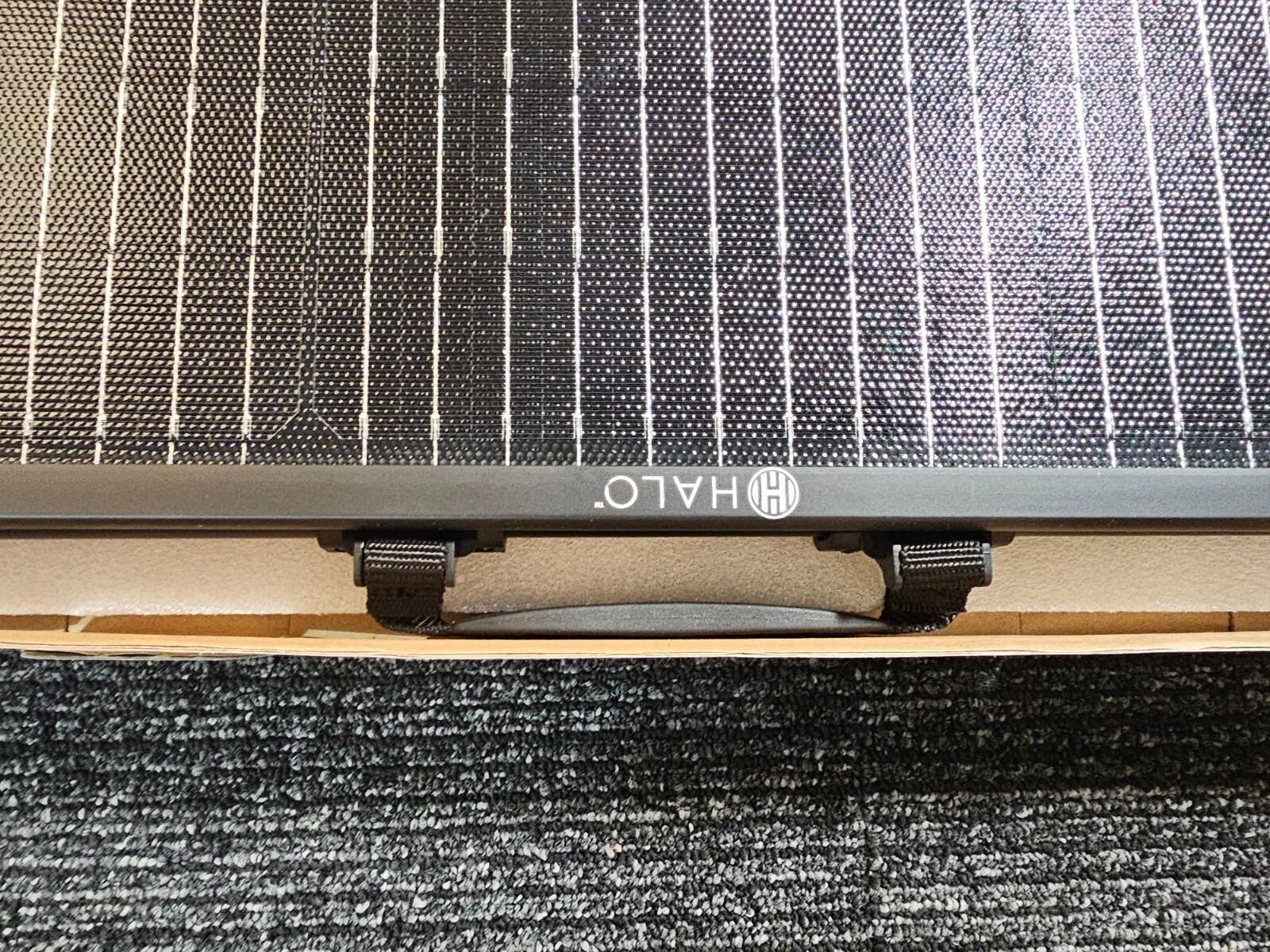 Halo HAL-SLP-0002 100W Portable Solar Panel with Folding Aluminum Frame