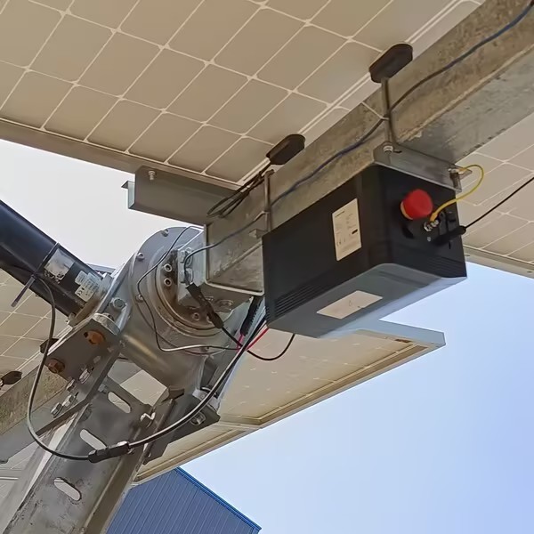 PV Tracker Controller Smart for PV Systems Single-Axis Solar Tracking System