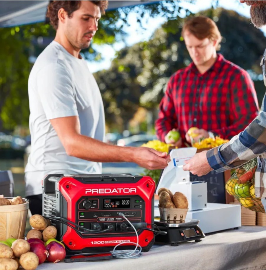 The PREDATOR 1200 Watt Power Station