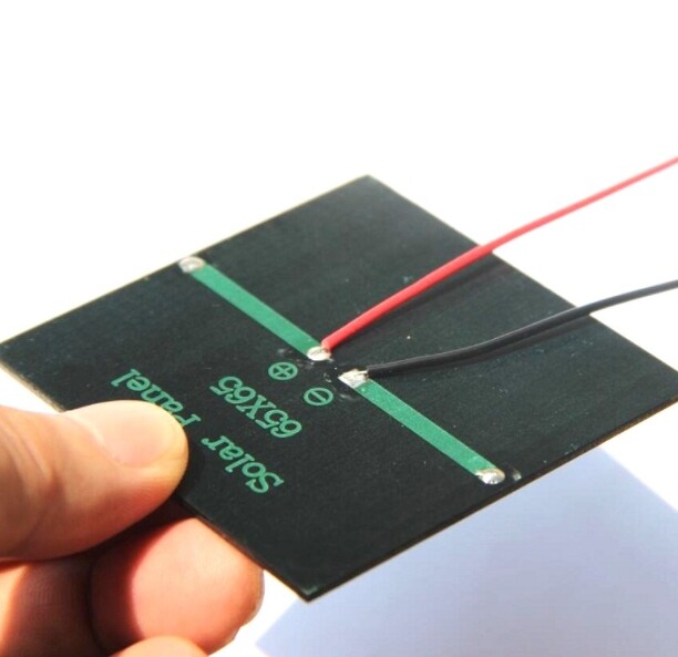 0.6W 5.5V solar panel, polycrystalline silicon DIY solar panel+wire 65 * 65MM