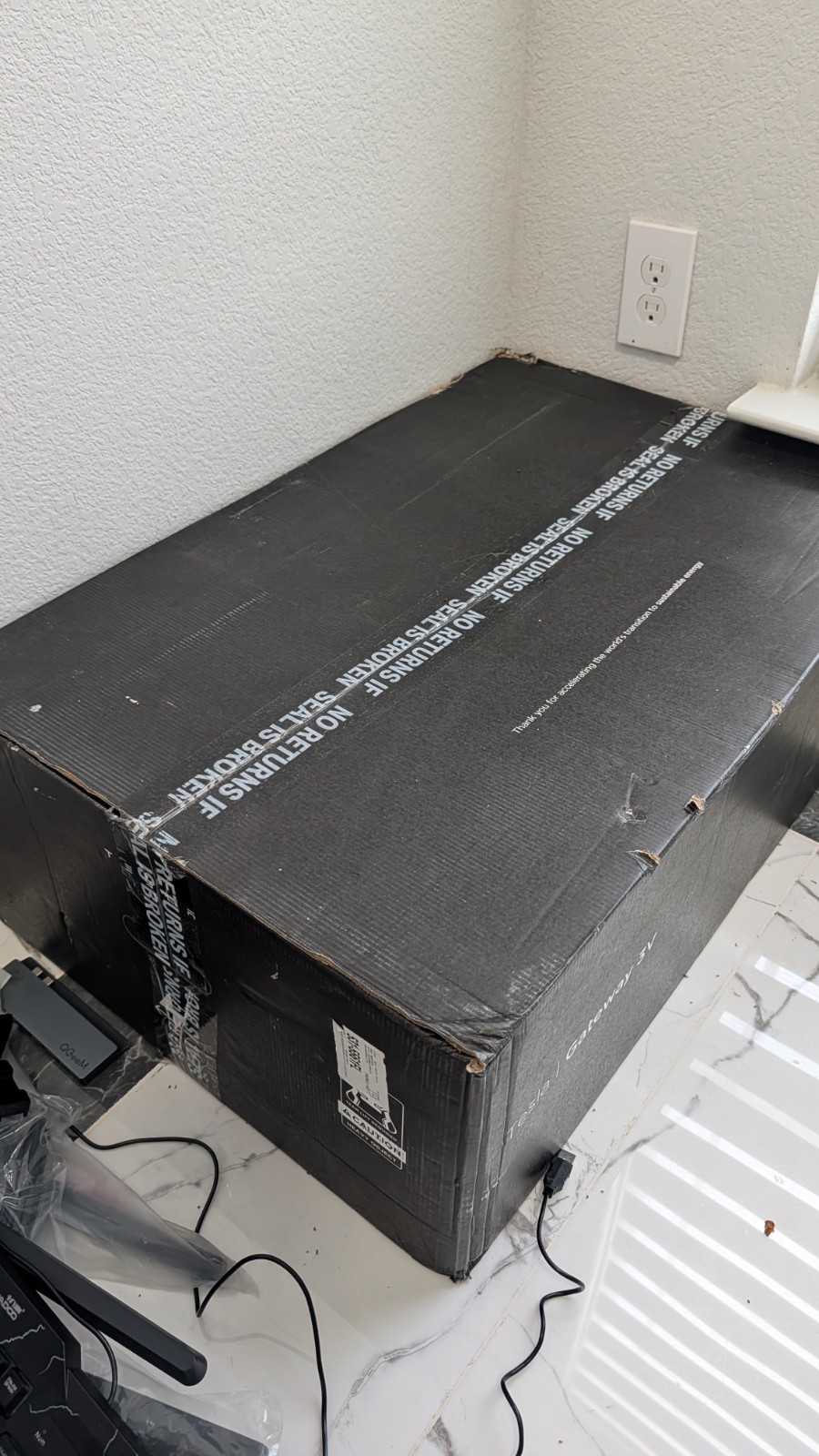 Tesla Gateway 3 For Tesla Powerwall Battery Backup – New – Never Registered