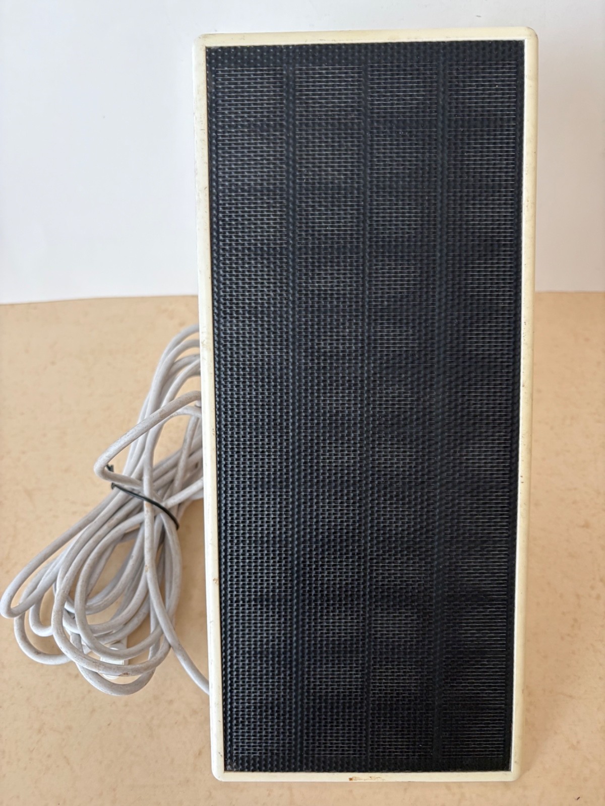 SET OF 5 -WASSERSTEIN “NESTOUT2SOLARWHTUSA” 2.5W SOLAR PANEL w/ BRACKETS