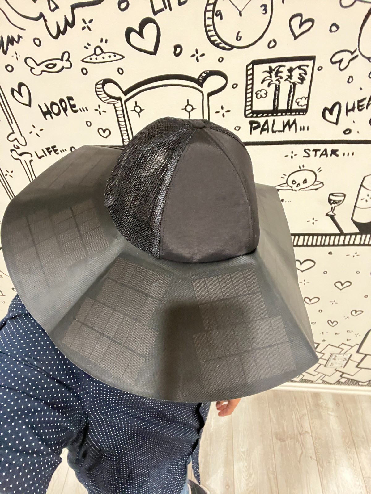 EcoFlow Power Hat Solar Charging Bucket Fishing Hat Dual USB-A/USB-C Ports DS12