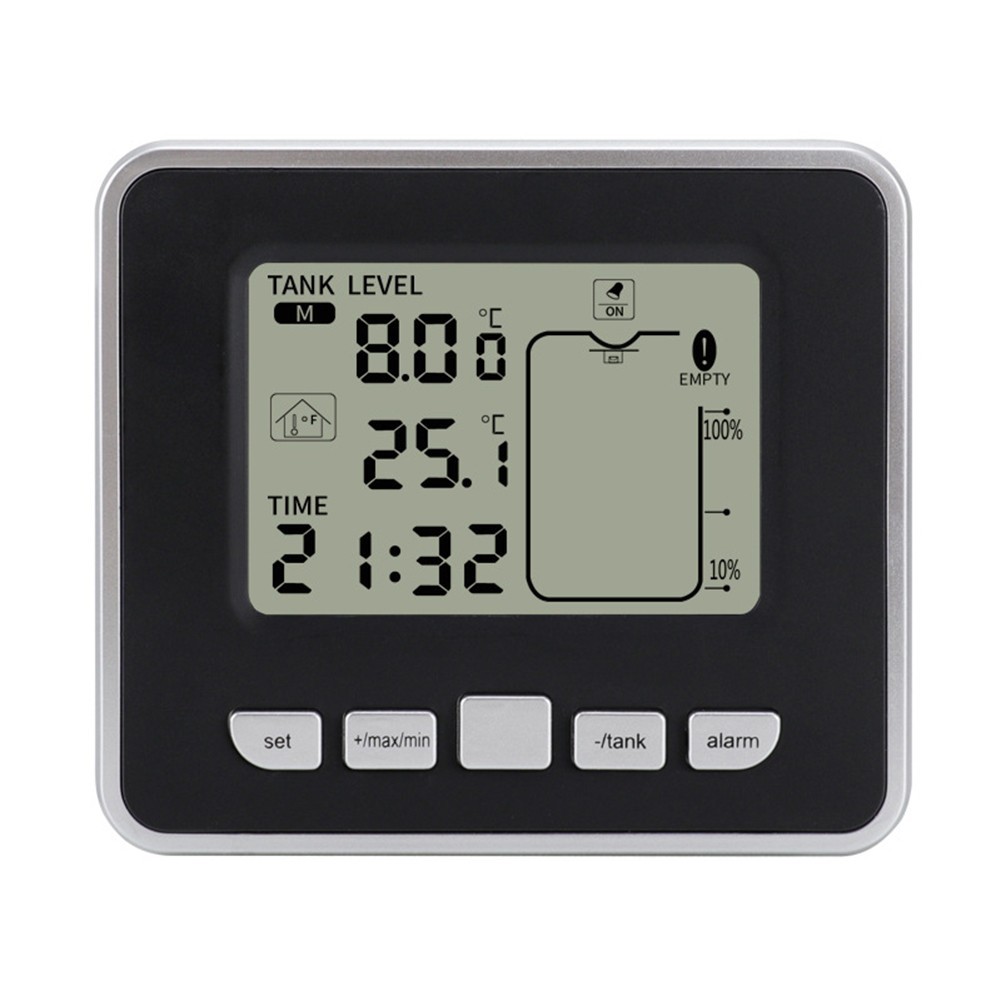 Efficient water tank level gauge with accurate indoor temperature monitoring