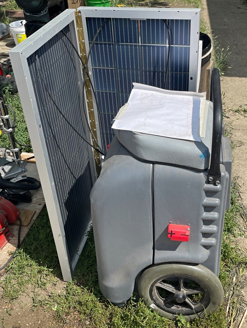 5k watt cont 120 v sin wave solar generator. 100 amp mppt control, x2 lith 200ah