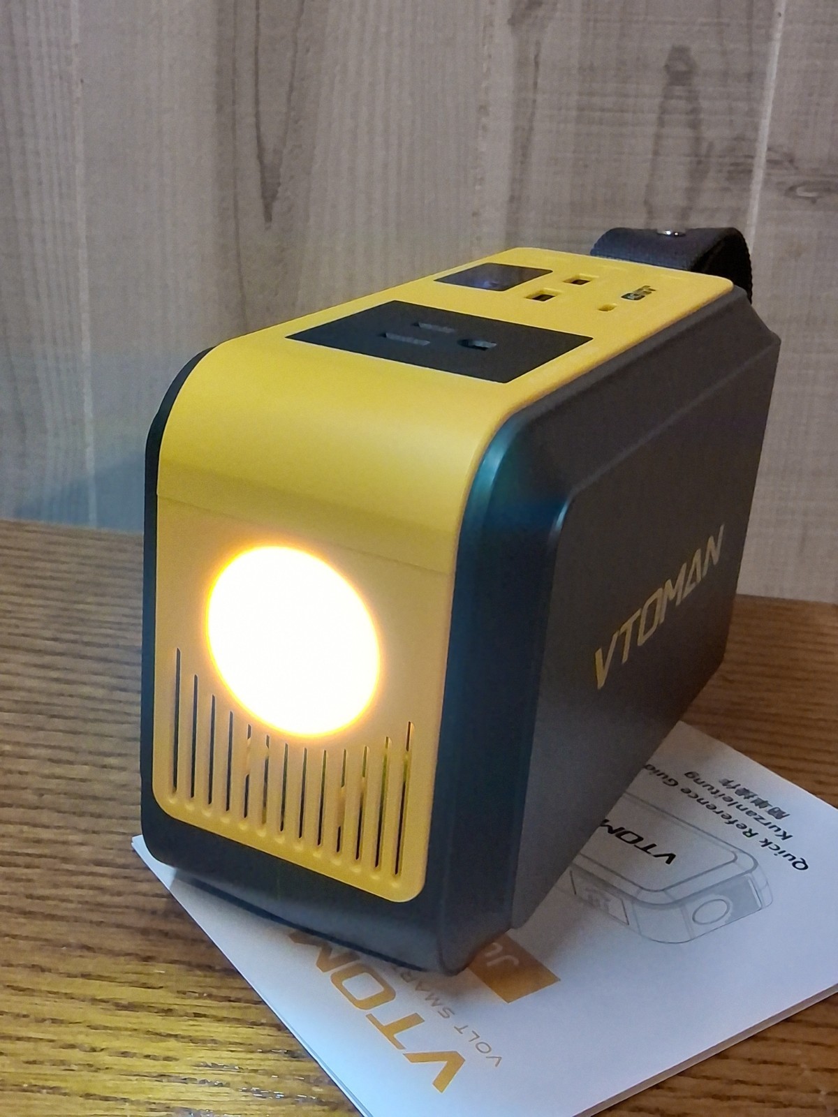 VTOMAN Jump 100 Compact Portable Power Station 100W **Factory Refurbished ***