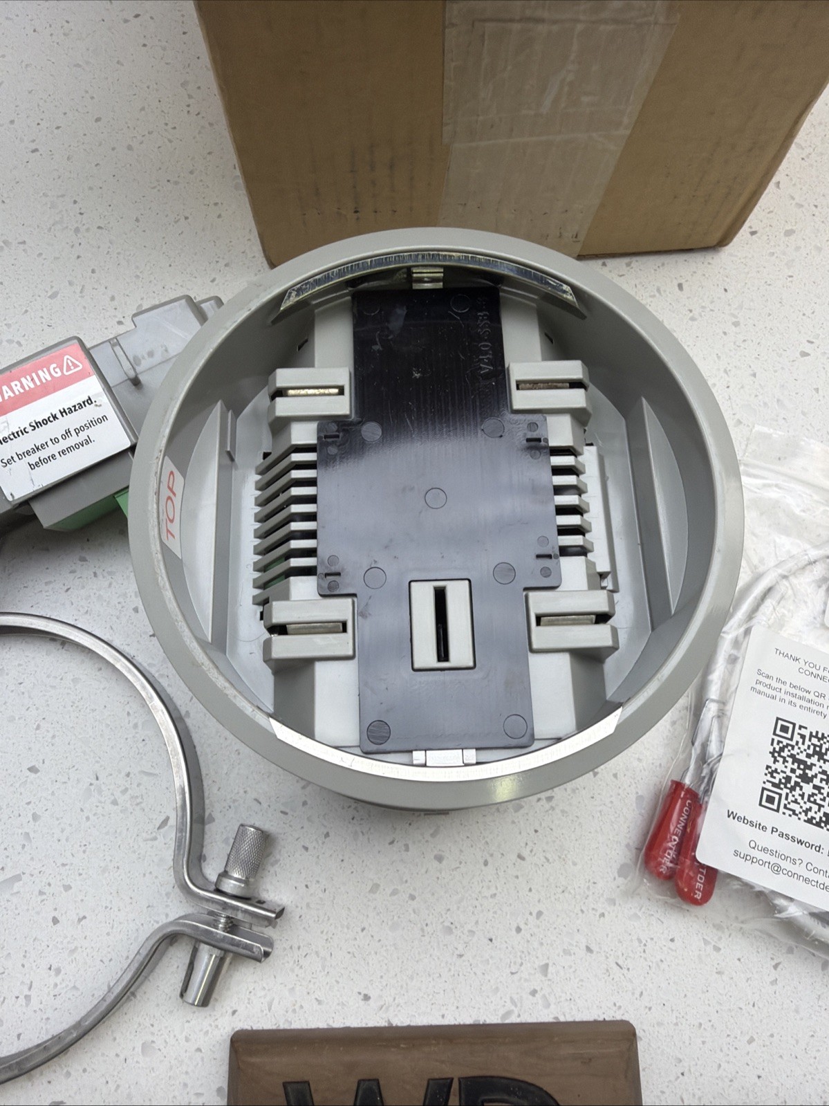 ConnectDER 50 Amp Solar Meter Socket Adapter G-B-4-10-50