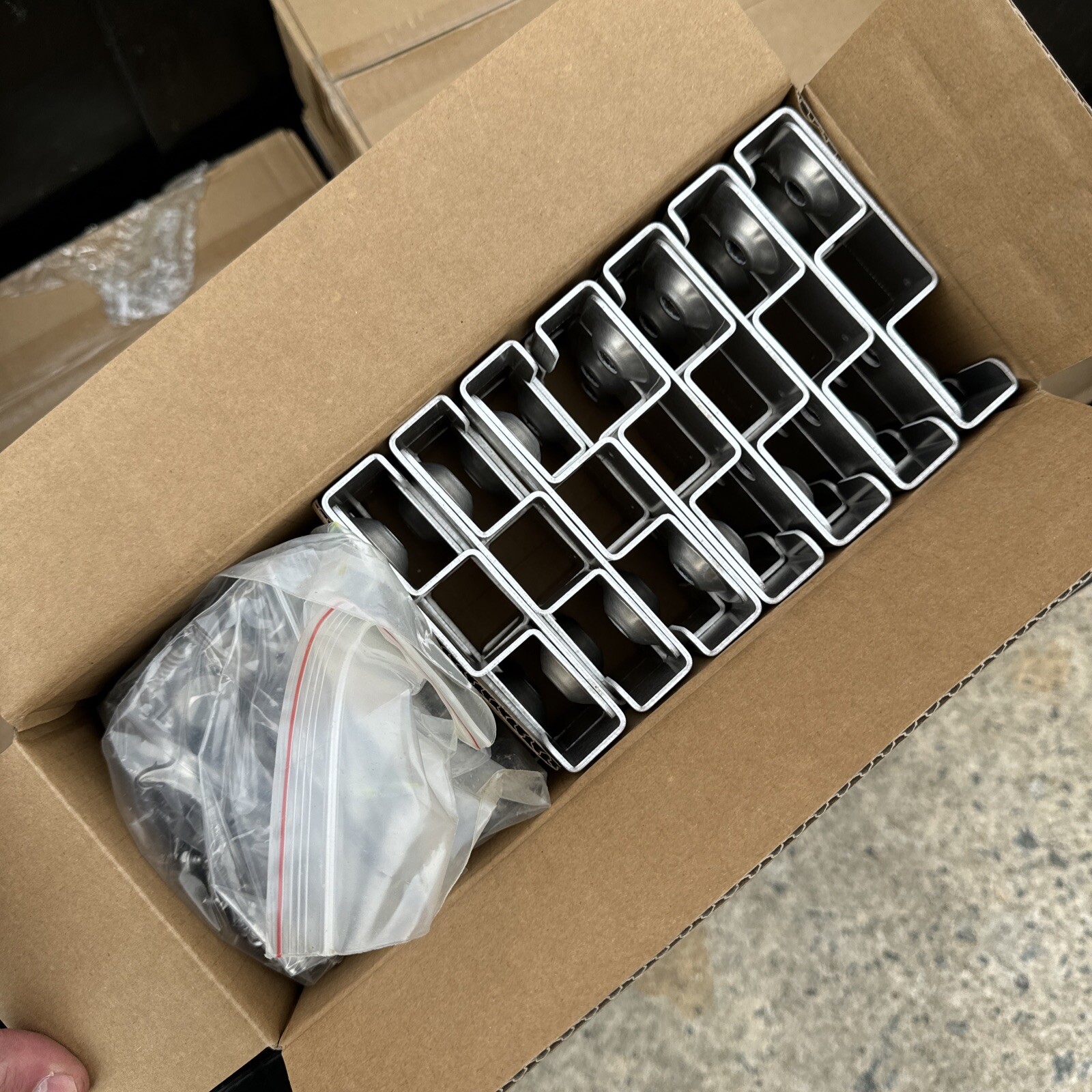 50 Pk Ecofasten Solar Conduit Mount Bracket 4.5″L x 1.25″W CONDUIT MOUNT-BRKT