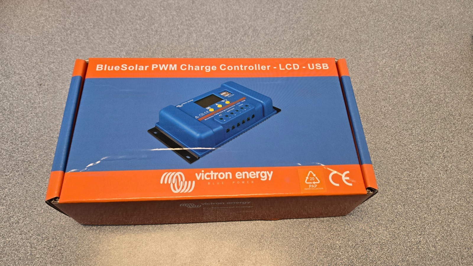 BRAND NEW in-box 12-volt PWM Charge Controller for Solar Panel