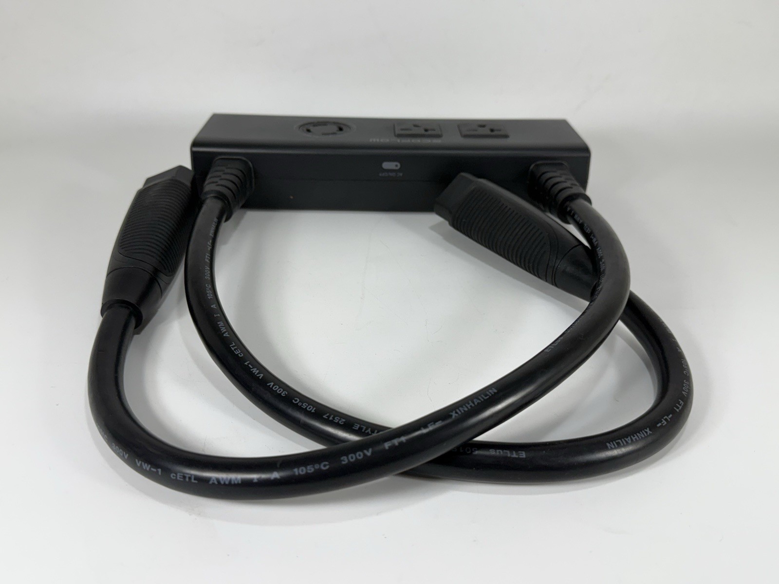 EcoFlow Double Voltage Hub for DELTA Pro Portable Power Stations
