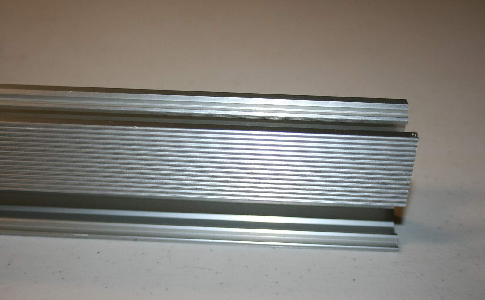 Solar Mounting Rail 24 In for Planet 4 Solar (UISolar)-Pack of 4 with Splicers