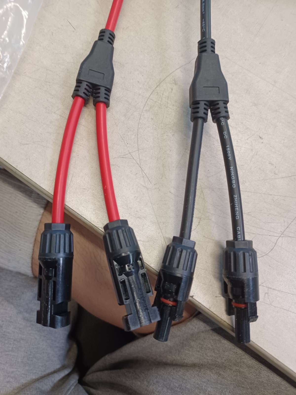 Solar Panel Y Branch Cable Connection Waterproof Adapter Connector Extension +/-