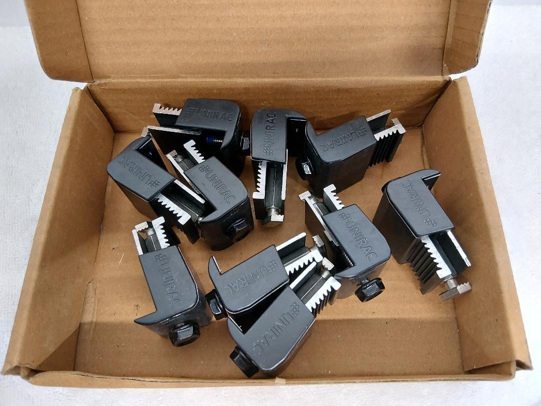 LOT OF 10 UNIRAC SOLAR UNIVERSAL AF END CLAMPS ARRAY PANEL RAIL RACK 302050D NEW