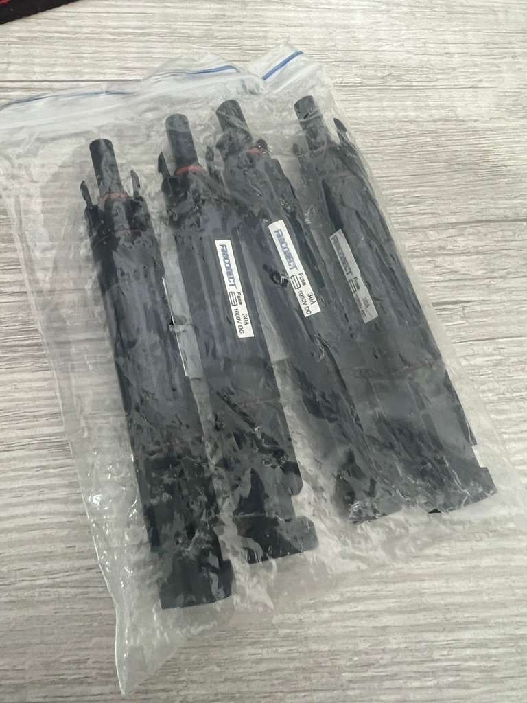 SET of 4 – Waterproof in-Line Fuse Holder w/Fuse 1000V 15A for Solar Panel