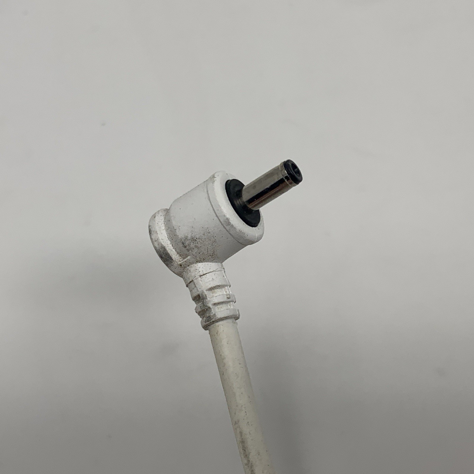 Ring Solar Panel V4 Charger for Camera With Mounting Base Used, Works! R008