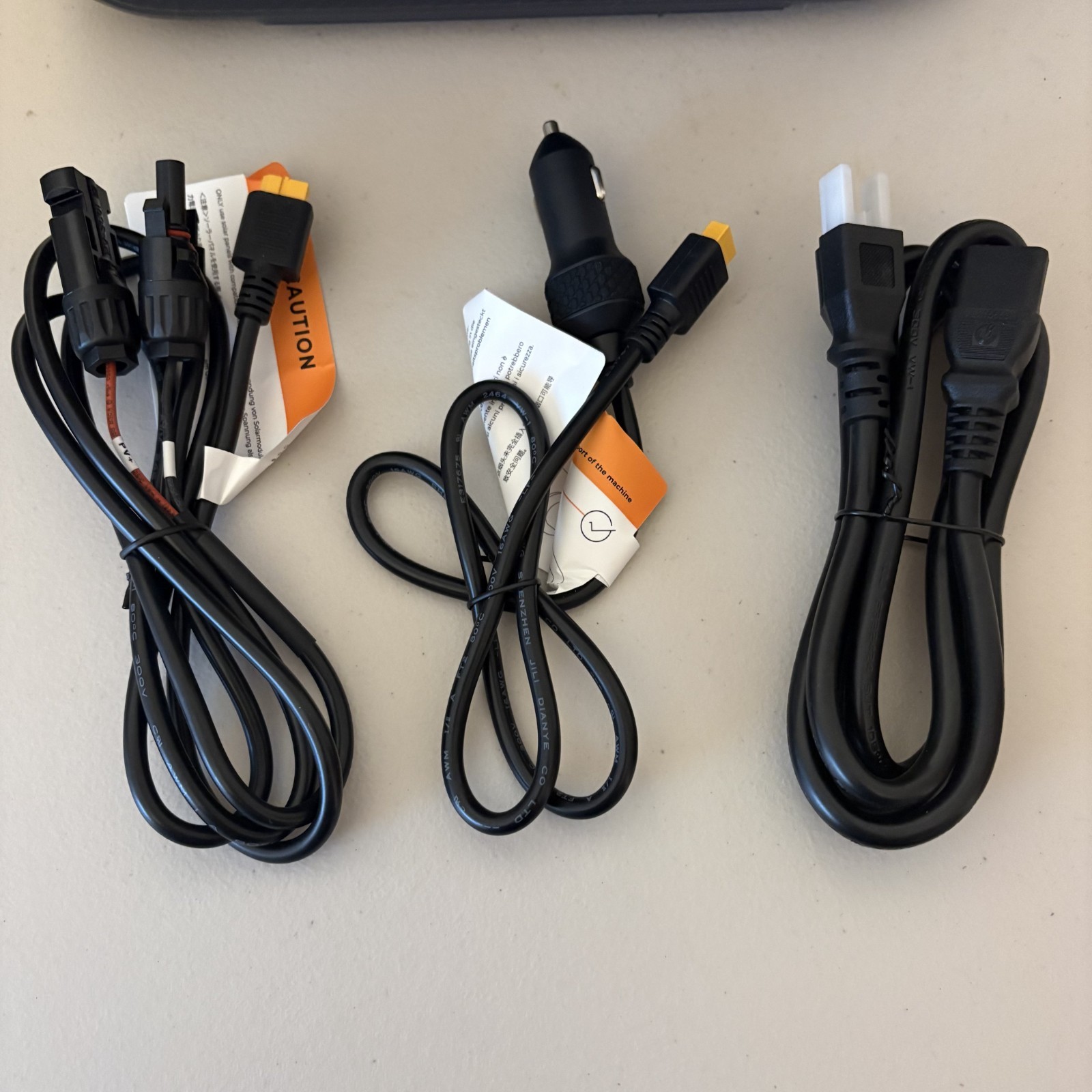 BLUETTI AC70 Portable Power Station 768Wh LiFePO4 1000W – Open Box – Tested Only